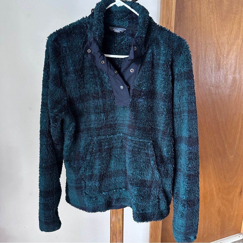 Eddie Bauer Green Fuzzy Pullover Sweater